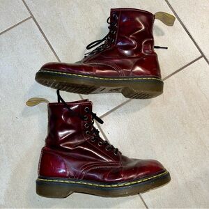 Dr. Martens Burgundy Vegan 1460 Boots - Size 8L/7M